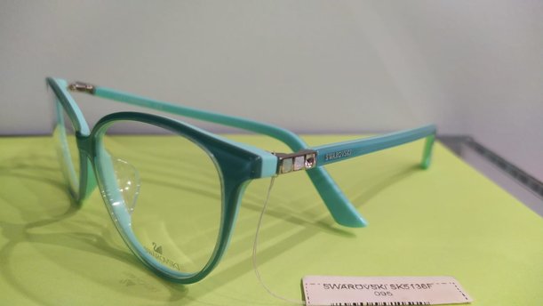 Swarovski SK 5136F 095