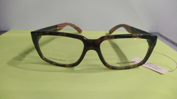 Alexander McQueen 4121 086